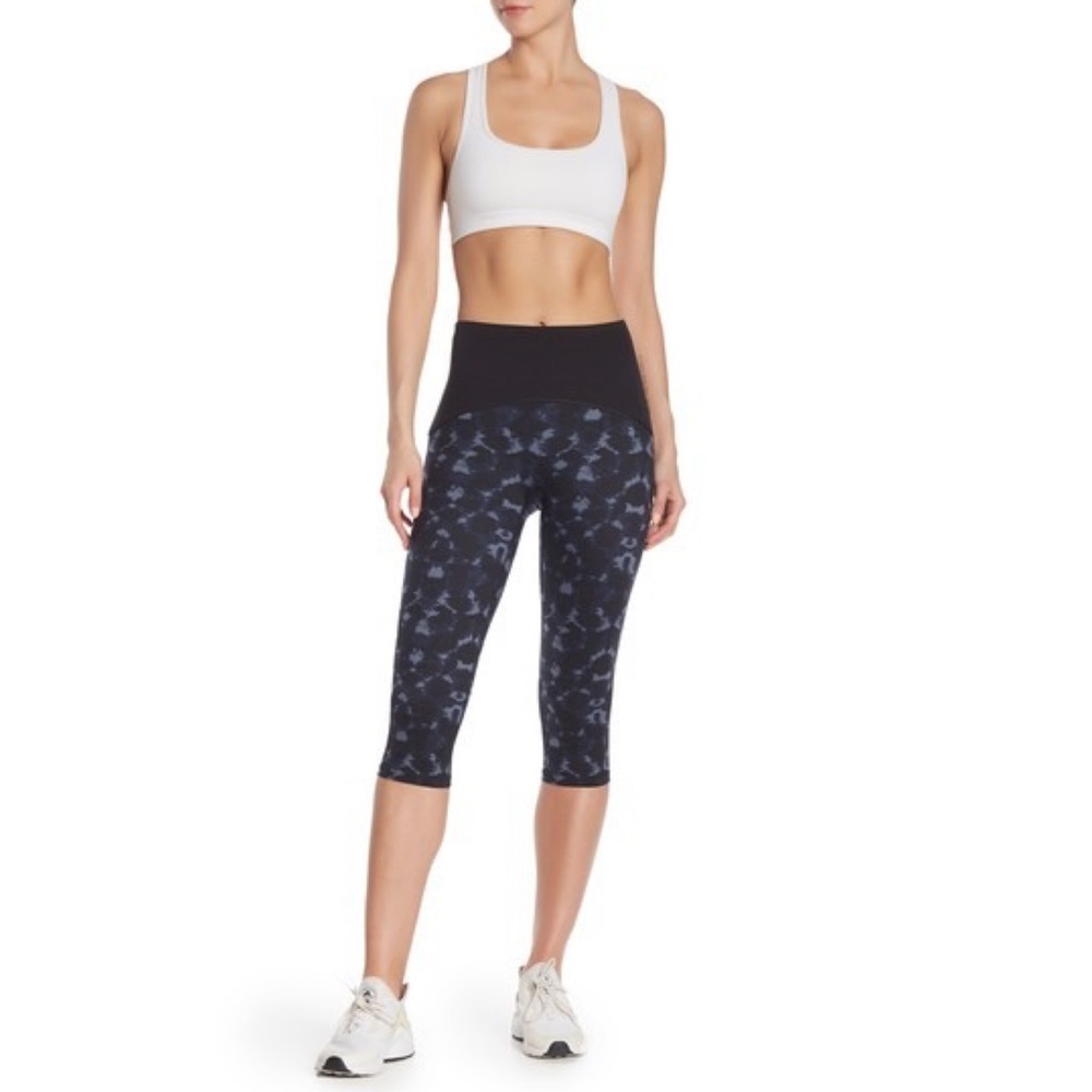 Spanx Booty Boost Active Leggings